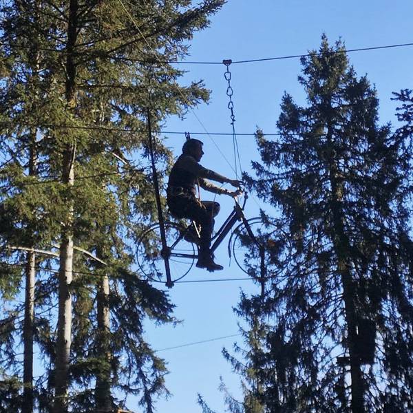 LOISIRS ET ACCROBRANCHE EN FORÊT DE BÉCAJAT AVEC CIMES AVENTURE