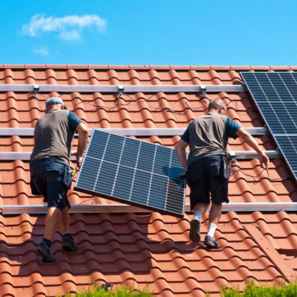 L’ENERGIE DU BOIS ET DU SOLEIL POUR VOUS CHAUFFER AVEC BIO POÊLES