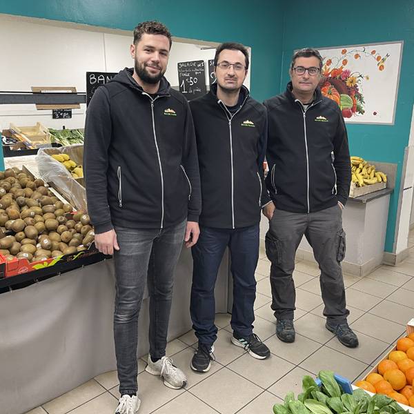 FRUITS & LÉGUMES, UNE AFFAIRE DE FAMILLE DEPUIS PLUS DE 50 ANS, CHEZ ROCHE PRIMEURS