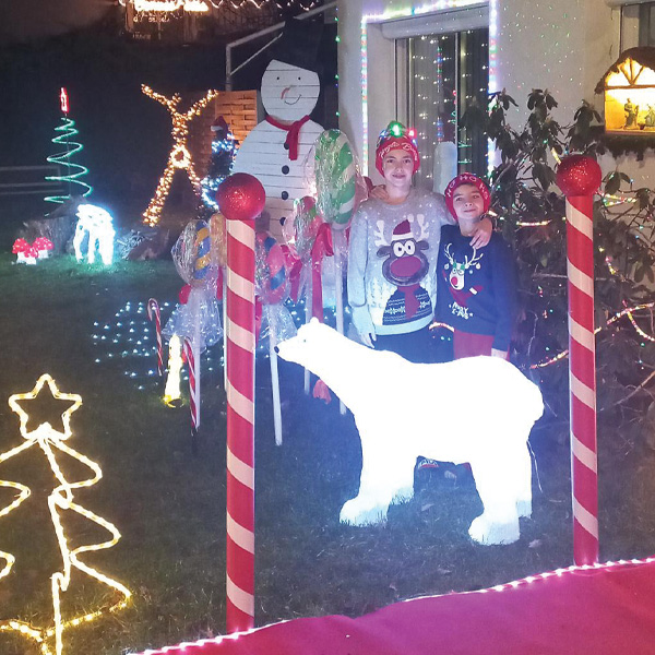 Leslutonsdelaplaines 1